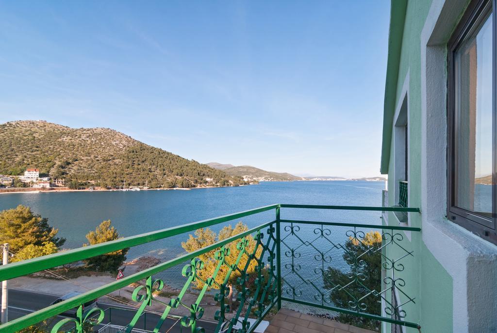 Apartment Stojan A1 Марина Экстерьер фото