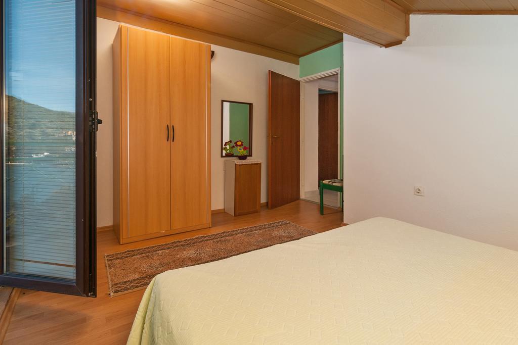 Apartment Stojan A1 Марина Экстерьер фото