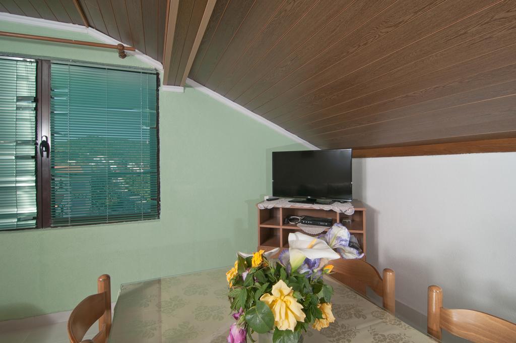 Apartment Stojan A1 Марина Экстерьер фото